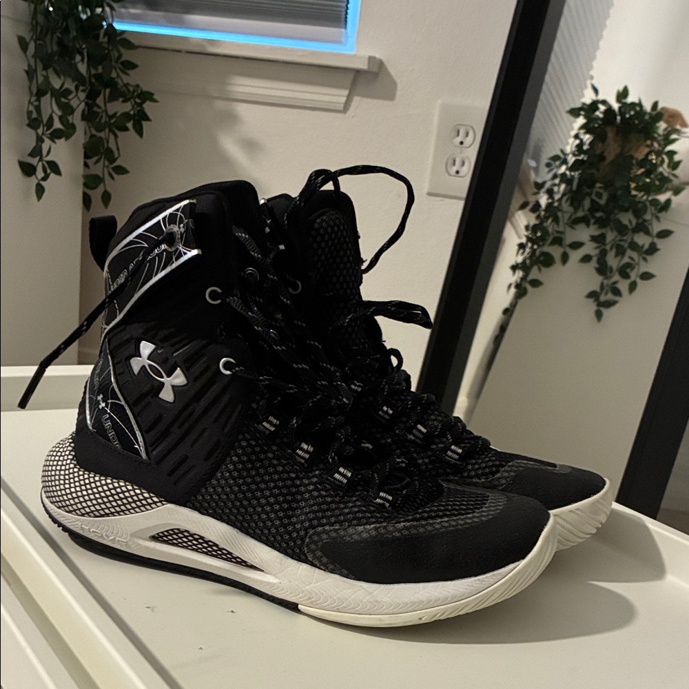Under Armour Black and White Athletic High-Tops